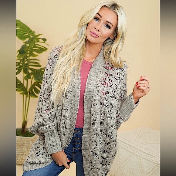 ☃️BOGO50%☃️ 🆕🩶EESOME: STONE Open Knit Cocoon Cardigan SMALL - Picture 1 of 3